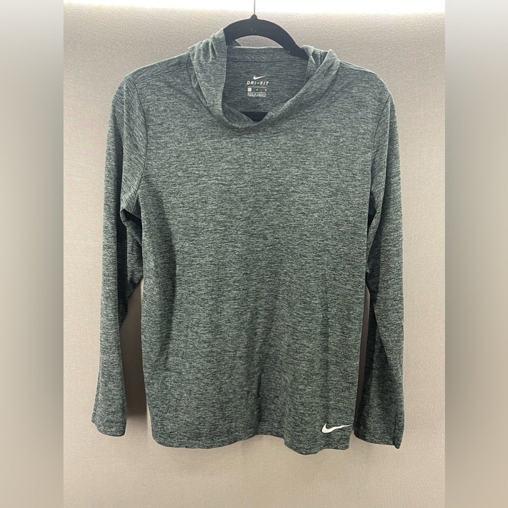 Nike dri fit women’s gray hooded shirt size large